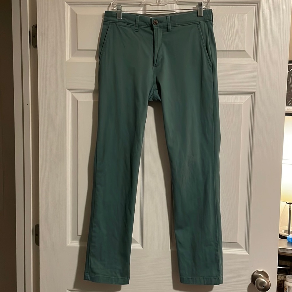 Amazon Essentials slim-fit chinos 28/30